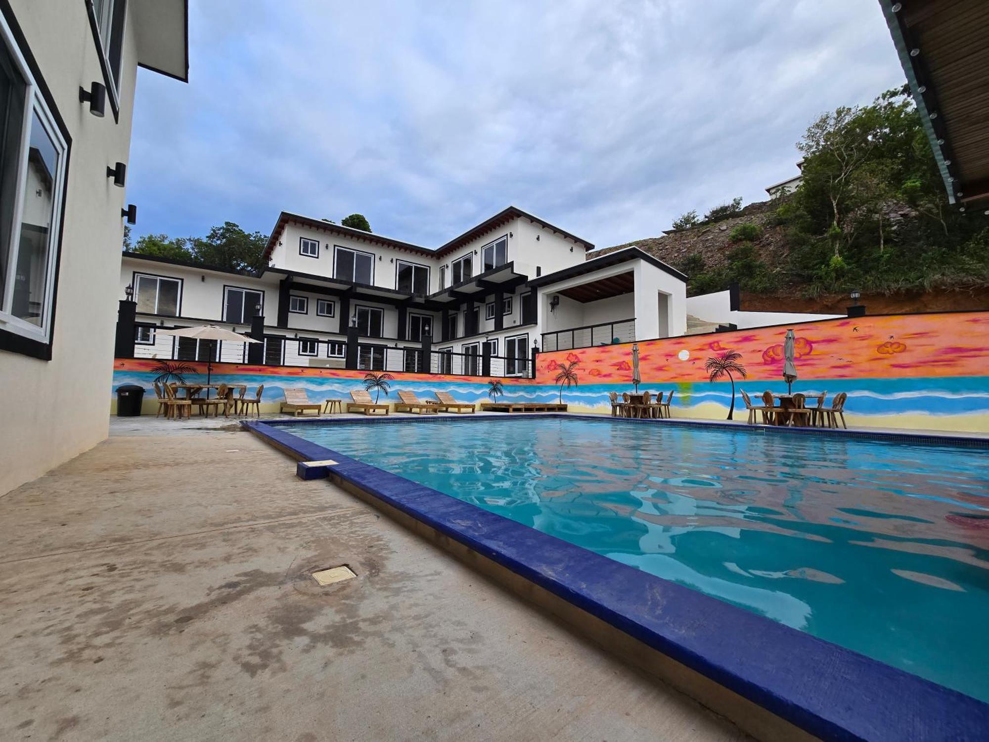 Chelle'S Suites And Restaurant Camp Bay ภายนอก รูปภาพ